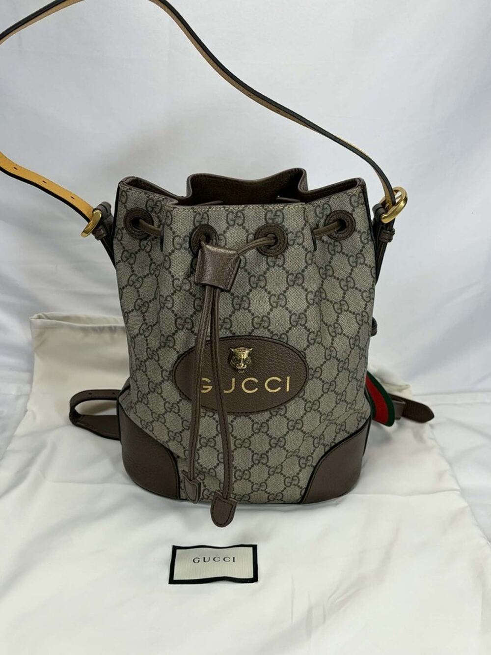 Gucci Neo vintage GG Supreme Bucket Backpack SPB JA-359511